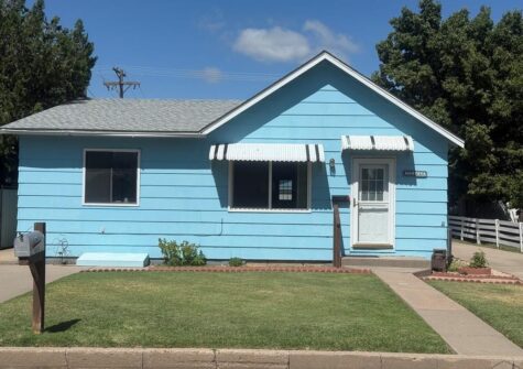 Move-In Ready Home on Mullen Street!