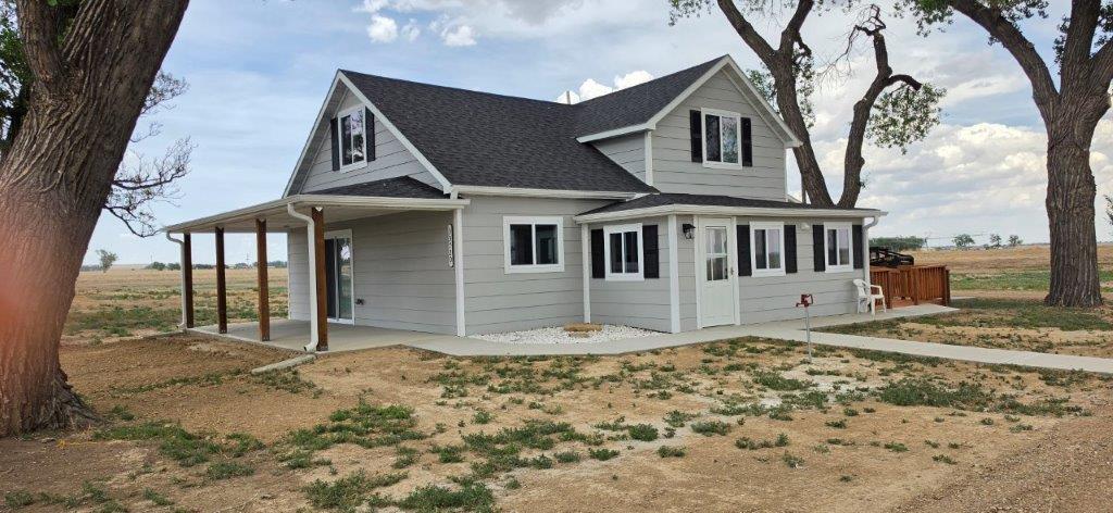 Like New! Fully Remodeled Country Property Home for Sale! Must-See!
