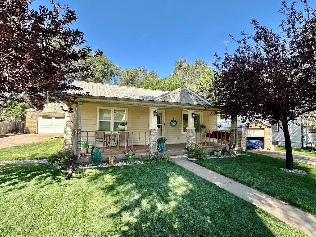 New Listing at 1304 South 6th Street!